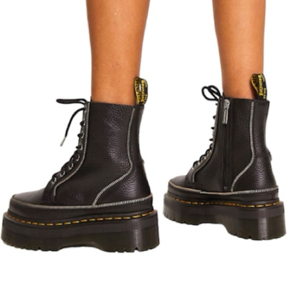 DR. MARTENS JADON ZIP boots